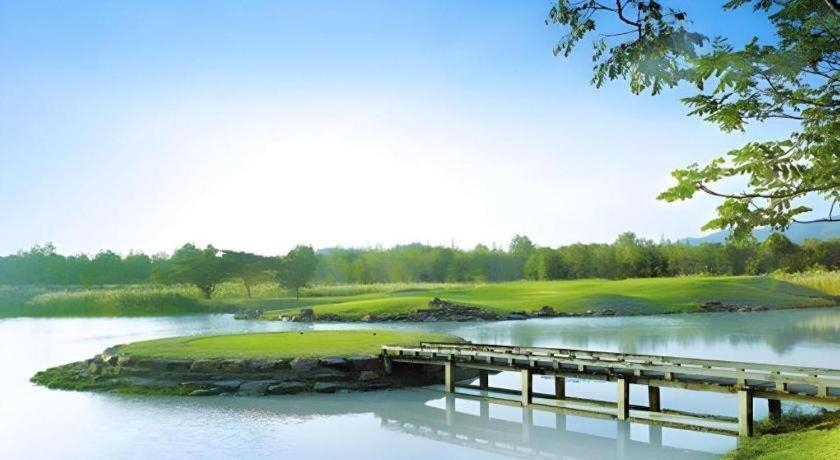 Lake View Hotel And Golf Club Хуа Хин Экстерьер фото
